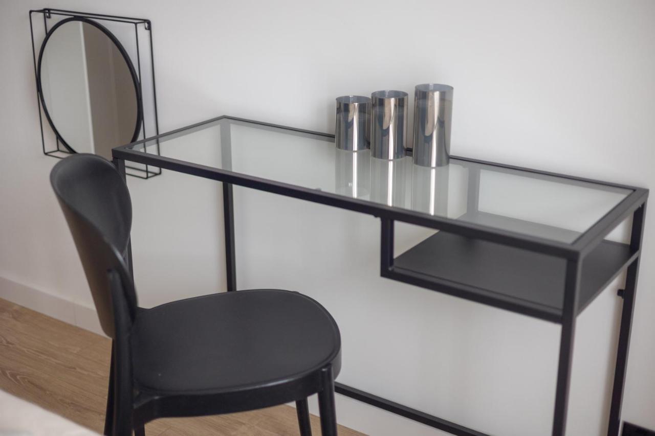 Brand New Business Apartament Варшава Екстер'єр фото