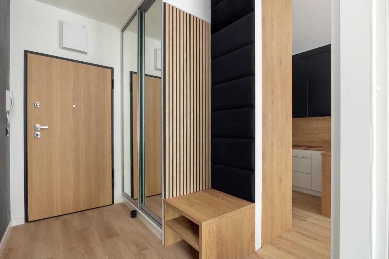 Brand New Business Apartament Варшава Екстер'єр фото